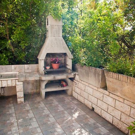 Apartments Marija Vrbnik Εξωτερικό φωτογραφία