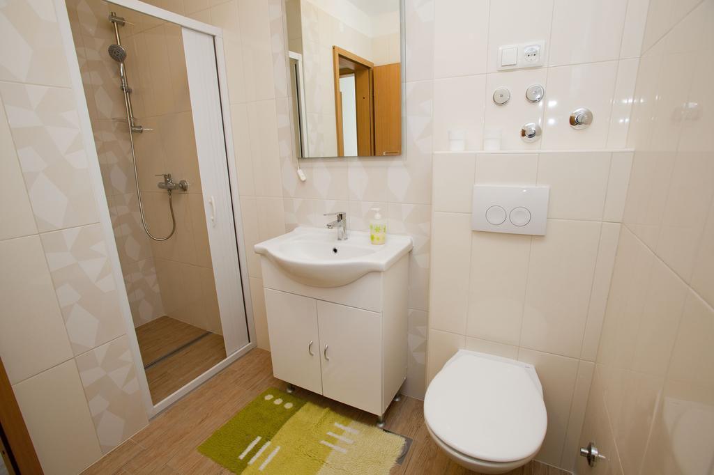 Apartments Marija Vrbnik Εξωτερικό φωτογραφία