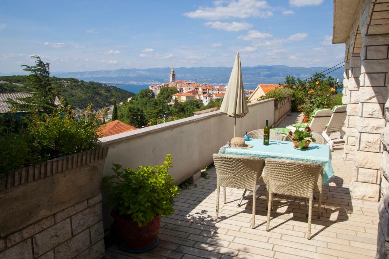 Apartments Marija Vrbnik Εξωτερικό φωτογραφία